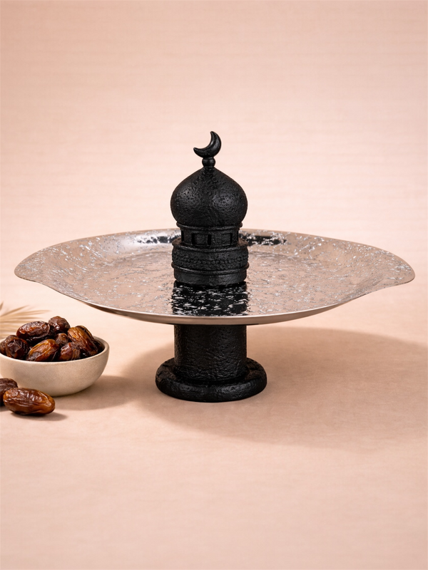 Crescent Dome  Serving Stand – Luxury Majlis Display Tray for Dates & Sweets