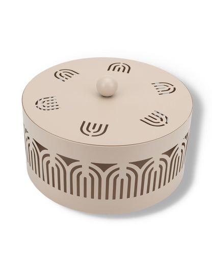 Metal Serving Basket with Lid – For Dates, Chocolates, Dry Fruits & Snacks